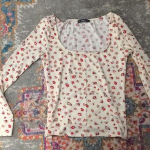 Long sleeve casual top